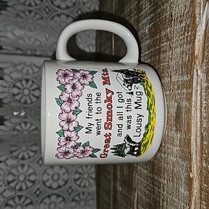 Vintage | Great Smokey Mountains Lousy Mug